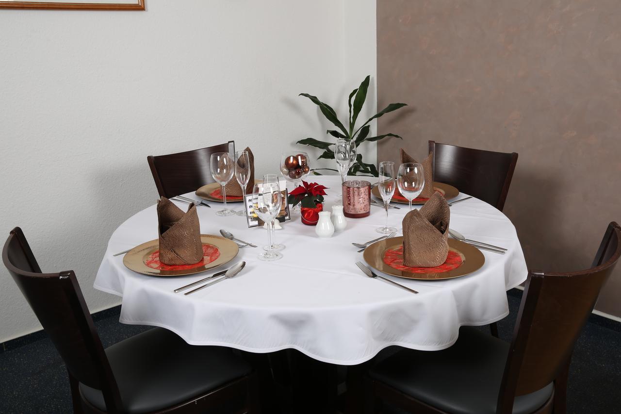 Hotel Kuhfelder Hof ภายนอก รูปภาพ
